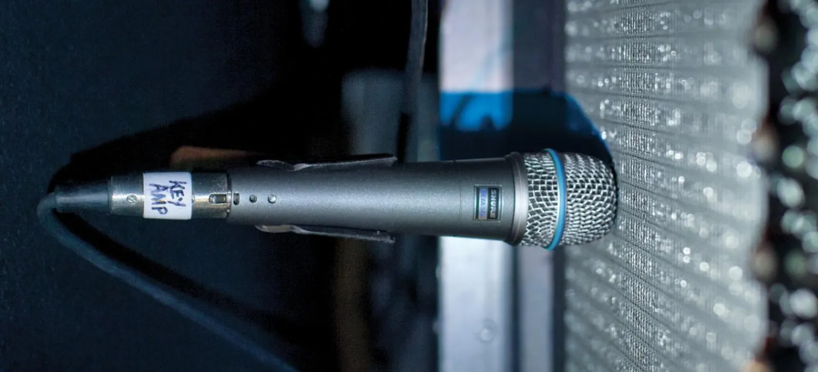 Sale Shure BETA 57A metallic_blue